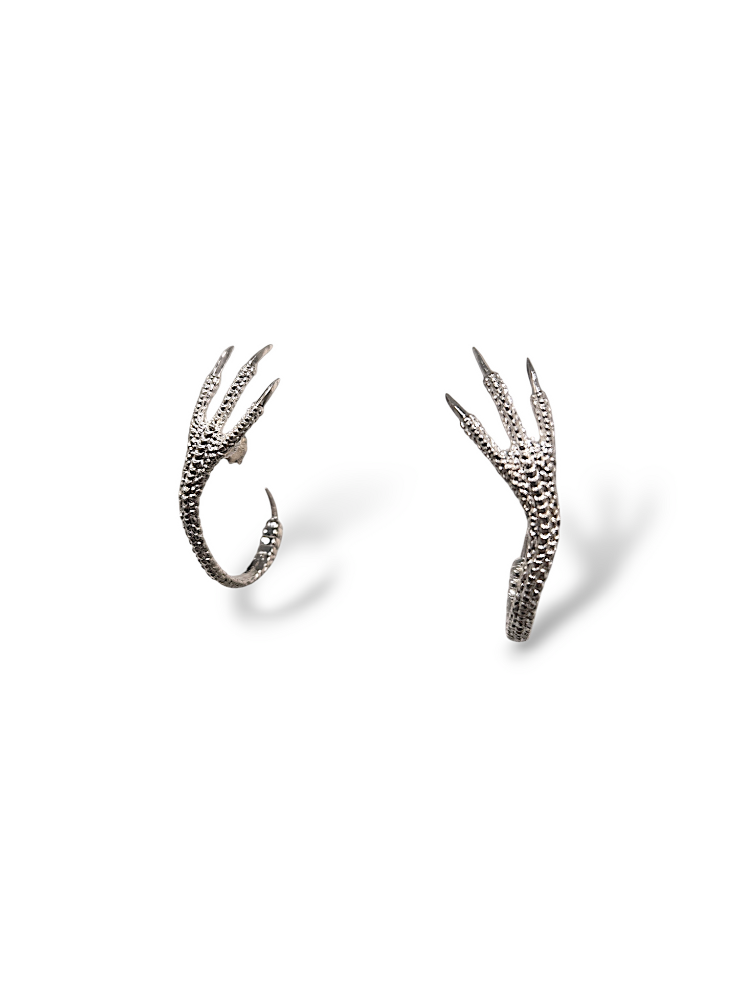 Raven claw Oval ear