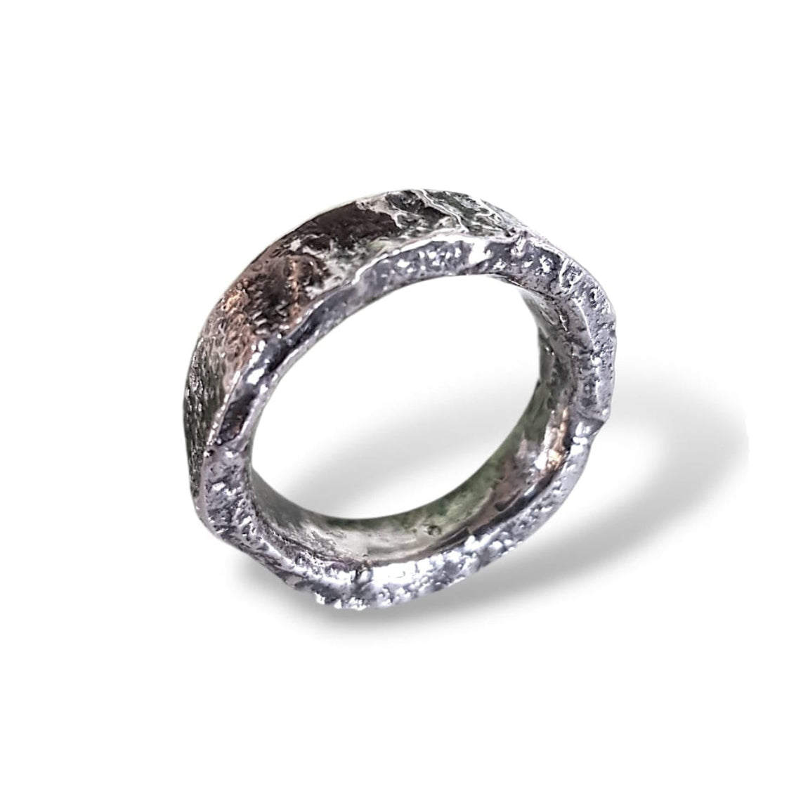 TROLLS RING