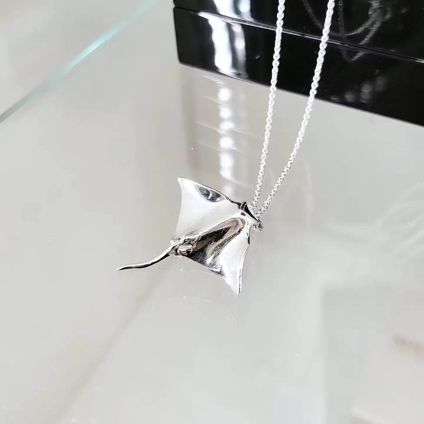 Manta Necklace