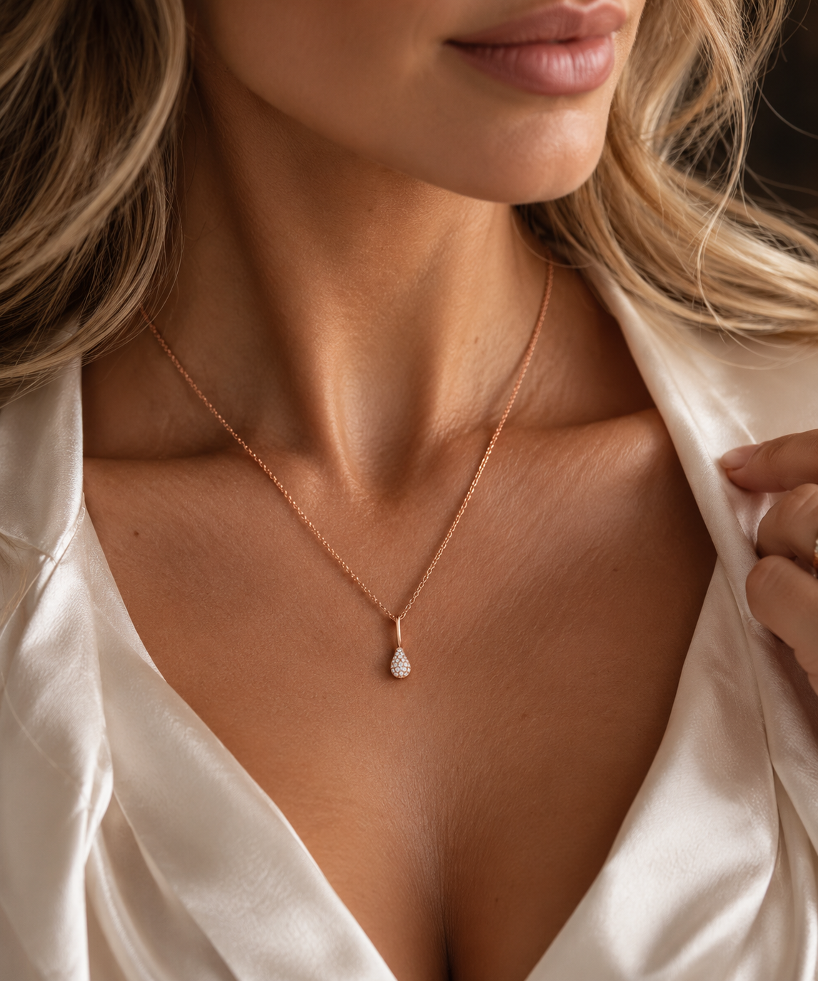 Drop Pendant Diamond 18K Rose Gold