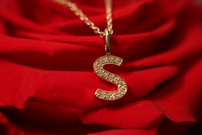 LETTER HÄNGE 18K RÖDGULD