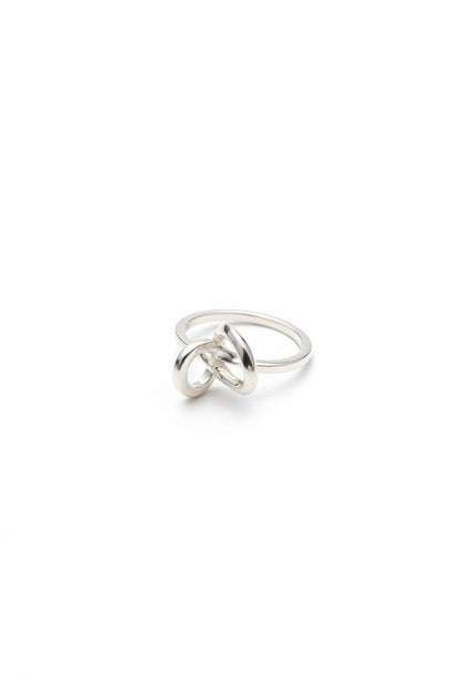 Knot Double ring
