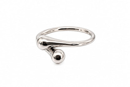 The Drop Mini Ring 18K White Gold