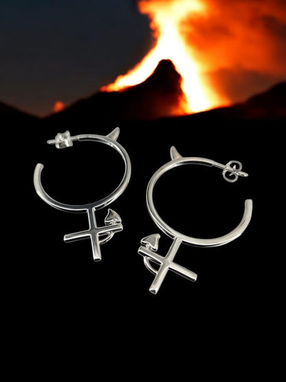 She Devil Feminine Örhängen