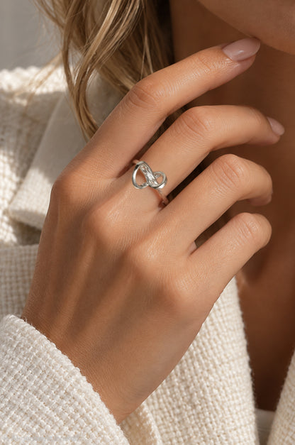 KNOT THE BOND RING